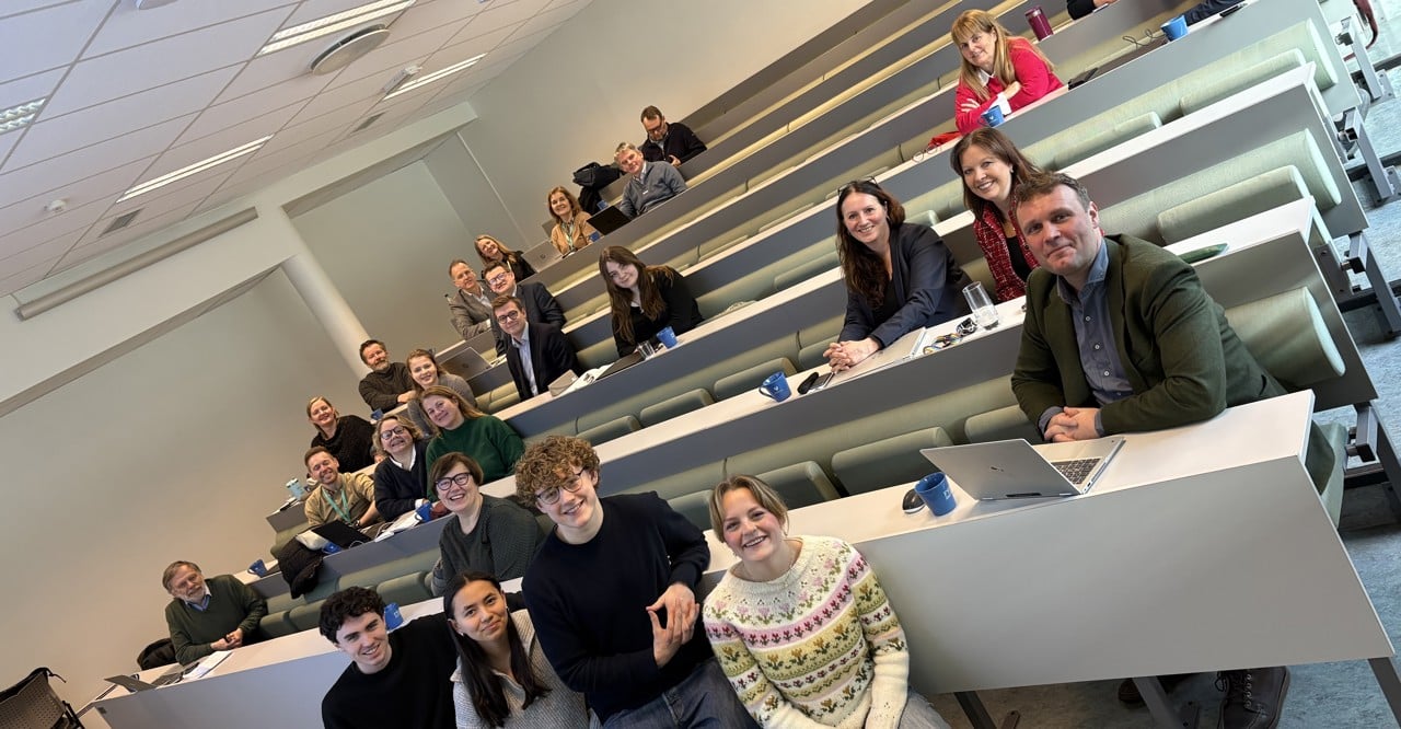 Foto av politikere i Auditoriet