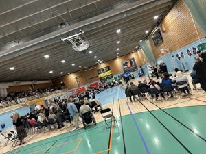 Foto av valgdebatt